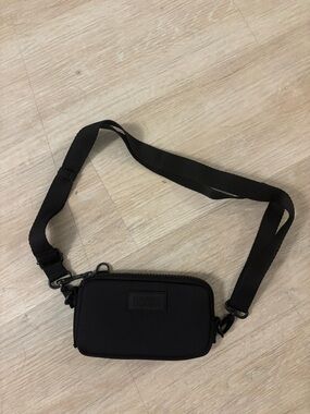 Dagne Dover Black Compact Crossbody Belt Bag